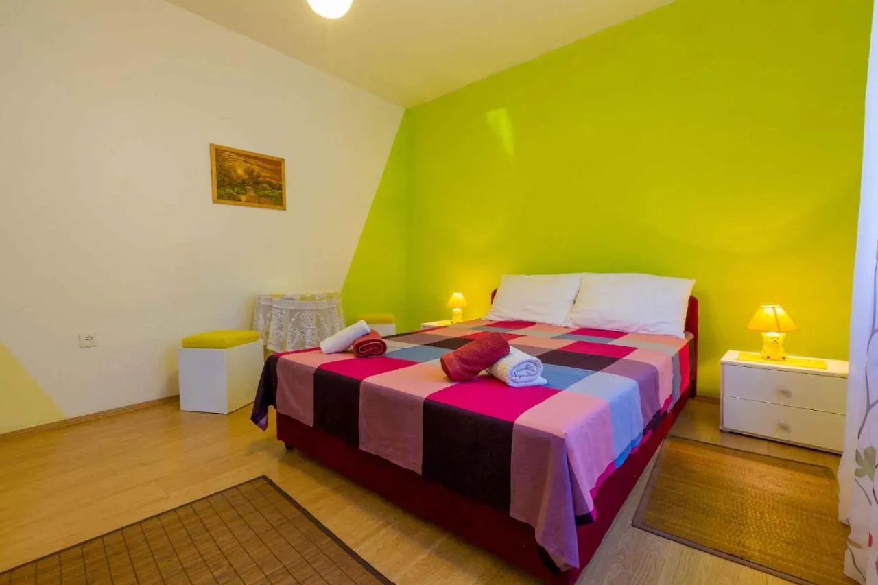 Apartment In Crikvenica 14049 Klanfari 0*,  Croatia