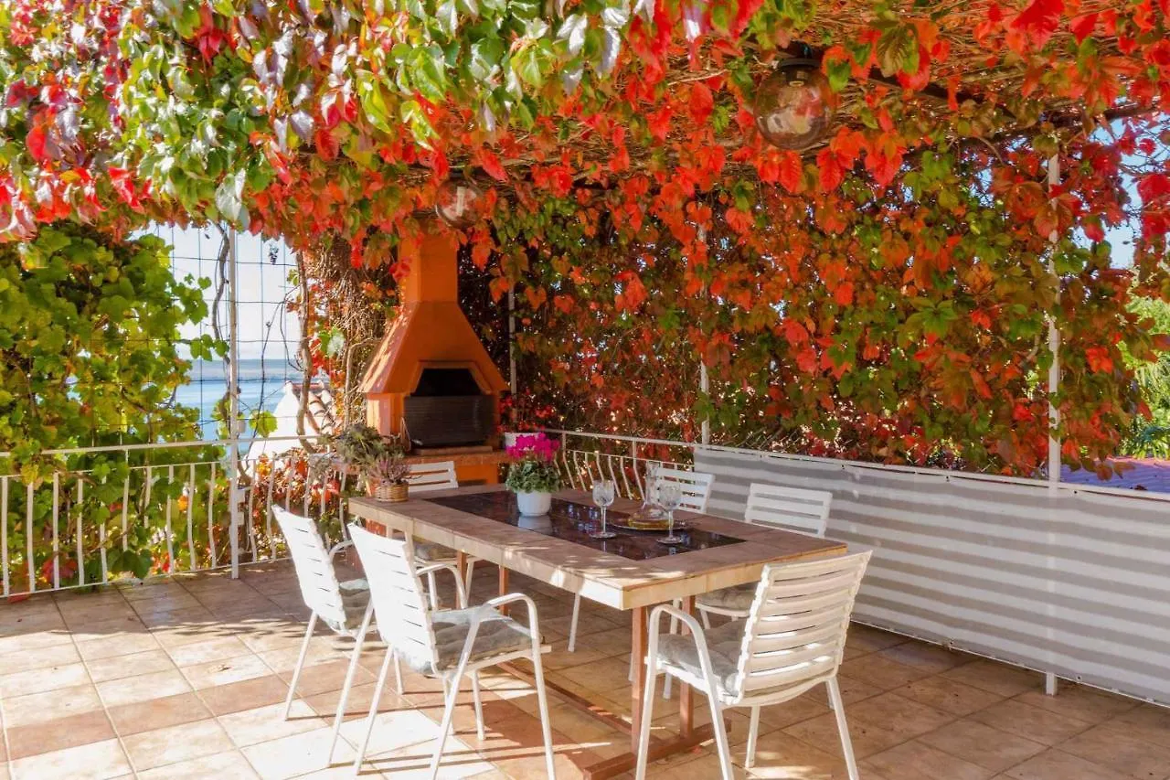 Apartment In Crikvenica 14049 Klanfari